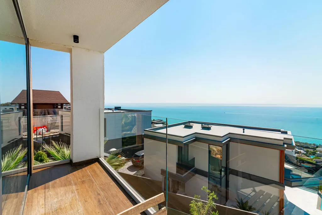 Вилла Cтар с бассейном, сауной и панорамой моря