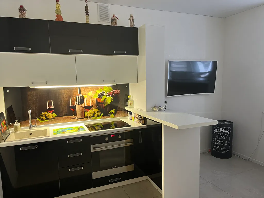 Квартира Апартамент комфорт класса Лесной — аренда посуточно в Тольятти