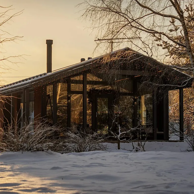 Коттедж Барнхаус на озере с видом на лес — Мичуринское