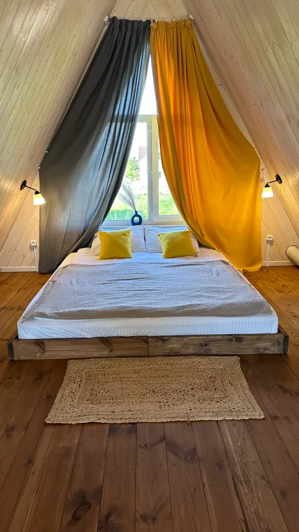 Коттедж Треугольный эко-дом с баней и чаном — Истра