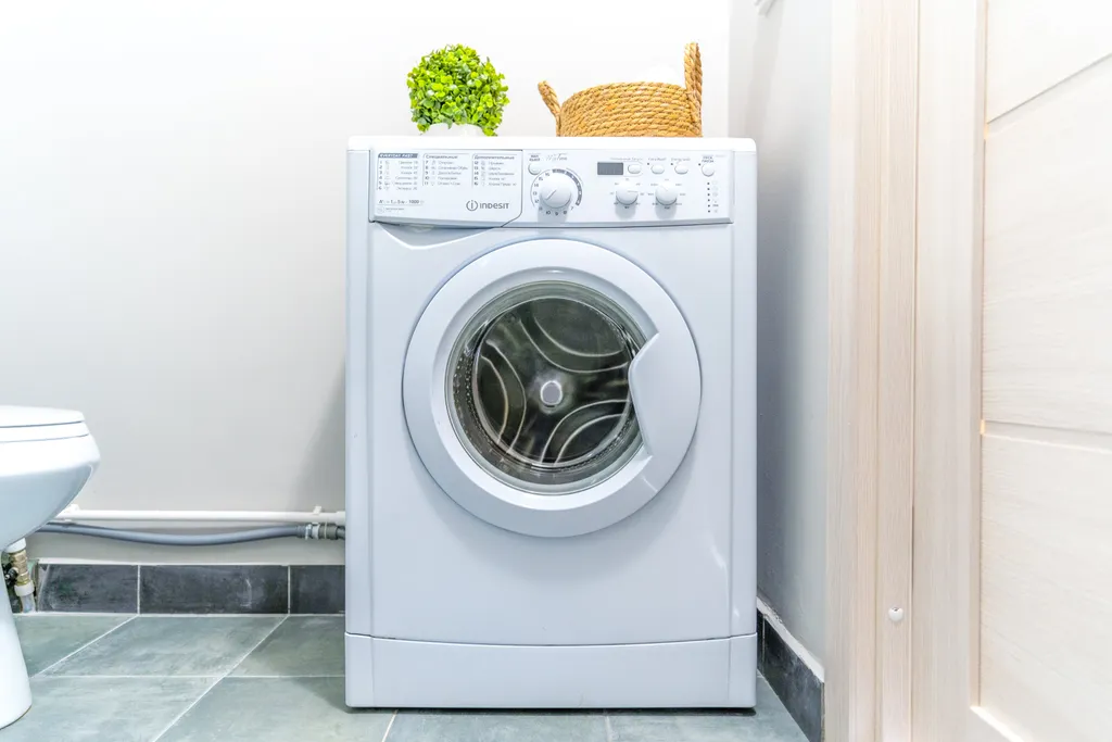 Апартамент с угловой солнечной спальней и видом на город