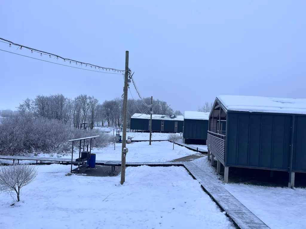 Коттедж Коттедж номер 2 с видом на озеро — Малые Горки