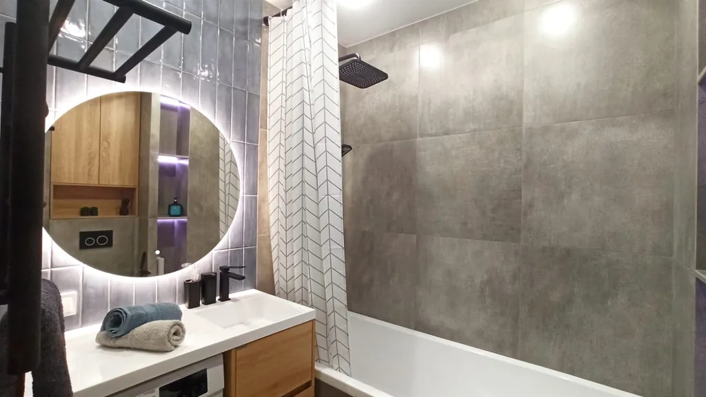 1-комнатная квартира с утепленной лоджией в 9 мин от исторического центра