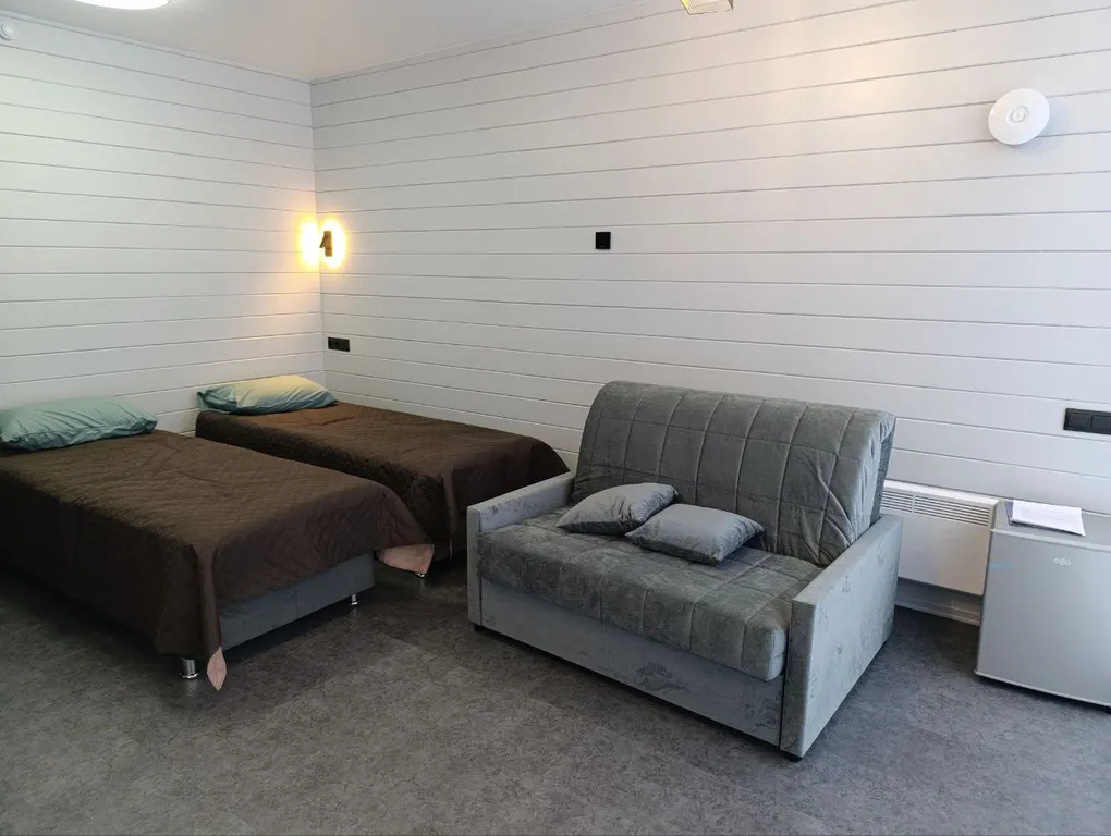 Дом на берегу озера