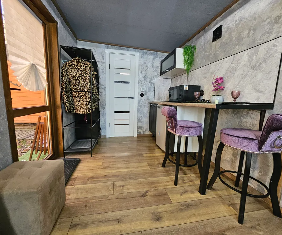 Отдельная квартира, Романовский хутор, дом N3 "Сирень"