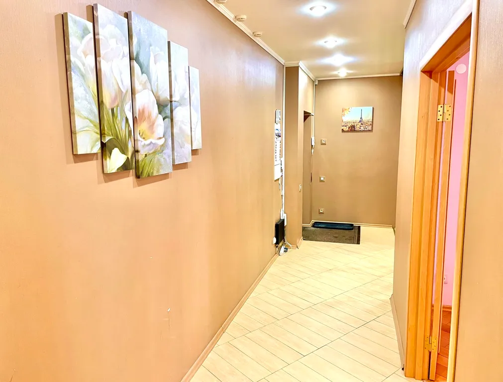 Уютная просторная двушка с видом на реку Волгу