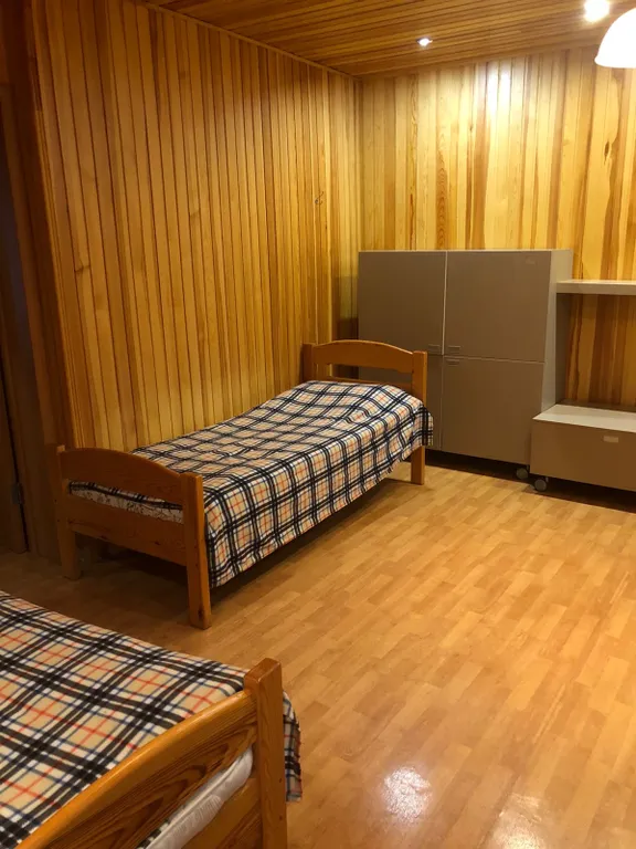 Коттедж на территории базы отдыха Молодёжная у озера Еланчик