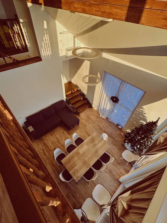 4-комнатный Дом