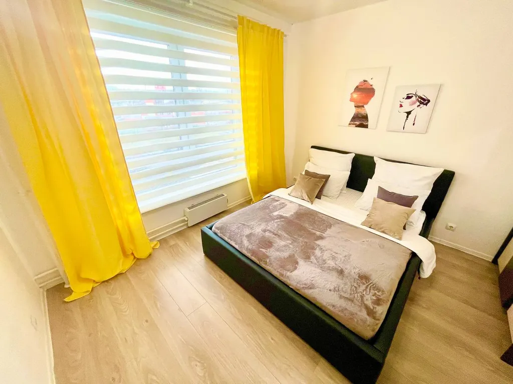 Просторные трехкомнатные апартаменты Санни Дейс