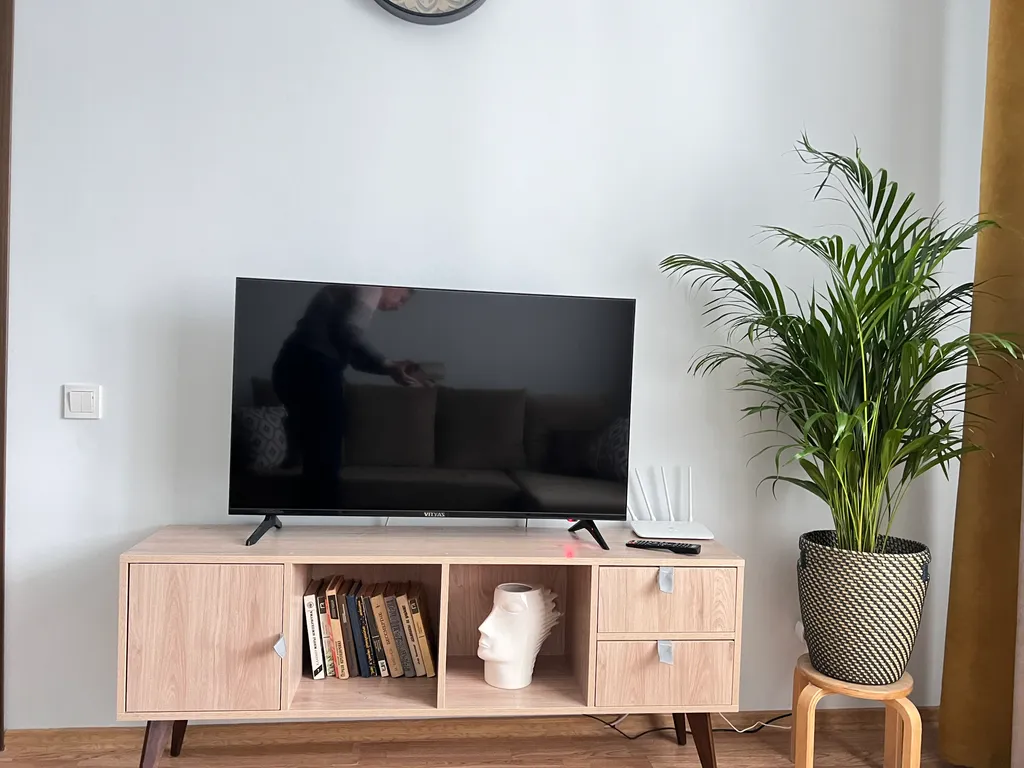 У метро рядом с центром