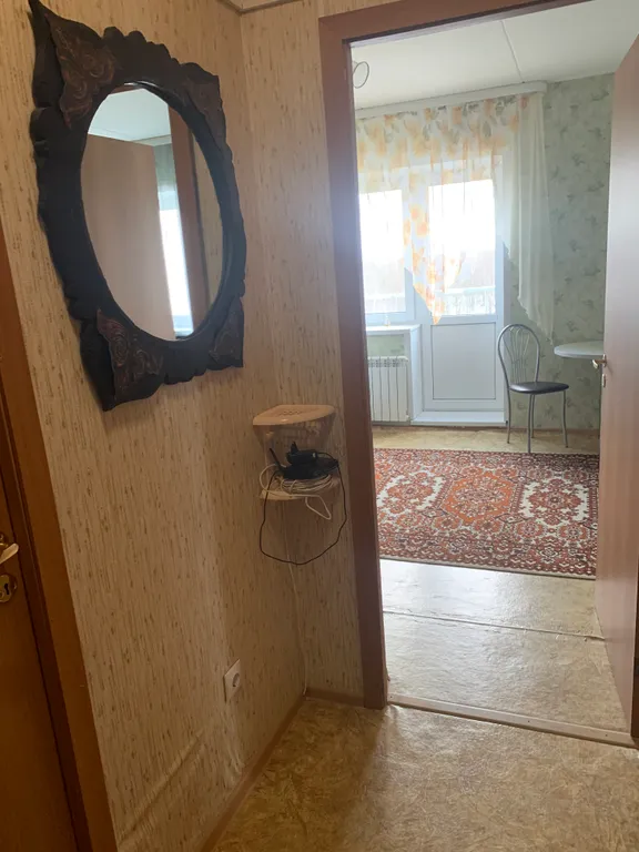 Уютная студия в тихом месте, рядом находится бассейн и ледовый дворец