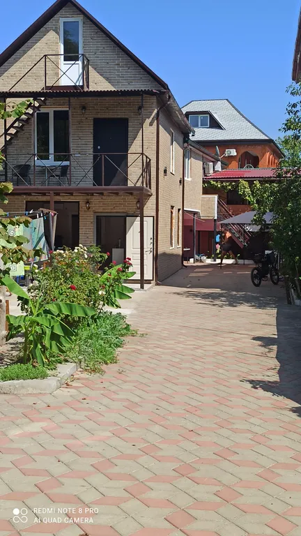 Домик на 4 человека две комнаты кухня гостиная и спальня