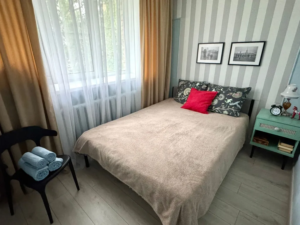 Апартаменты в дизайнерском ретро стиле