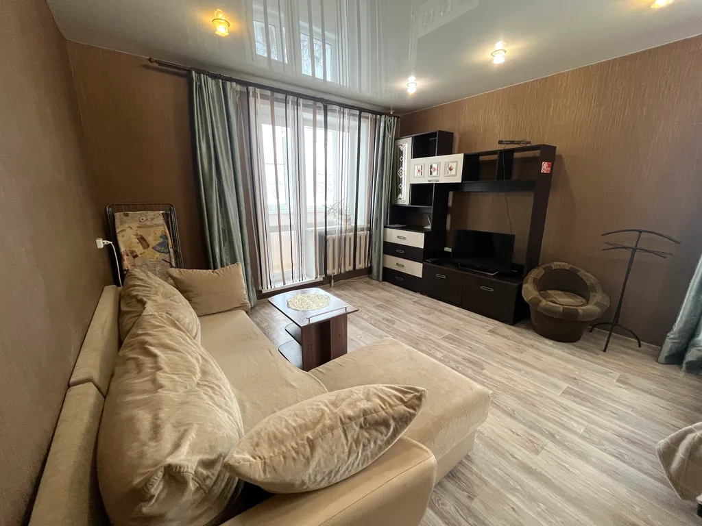 Однокомнатная квартира с большой кухней и лоджией