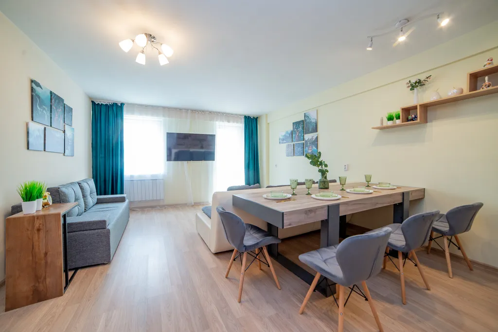 Квартира Квартира Царство леса и красок — Екатеринбург