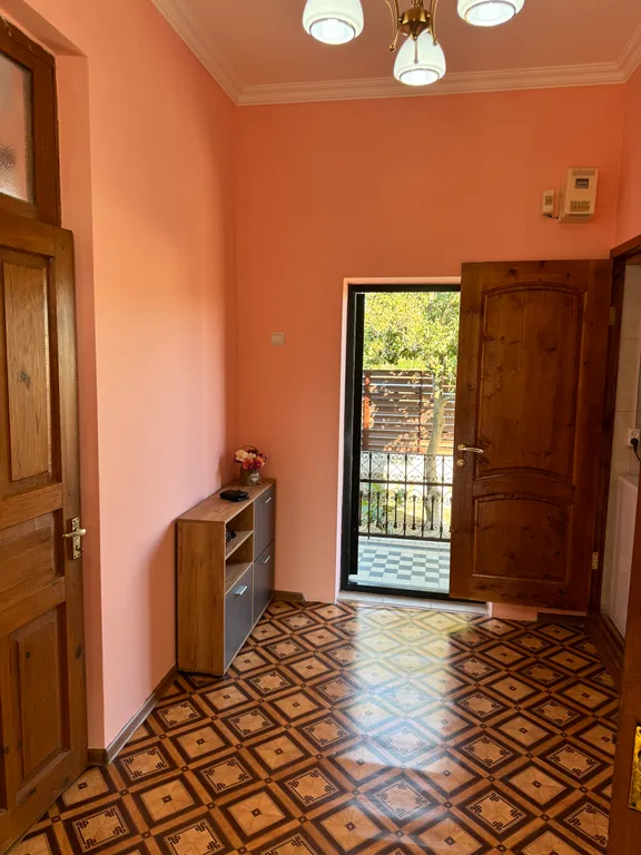 Тихий, уютный и благоустроенный домик Arev