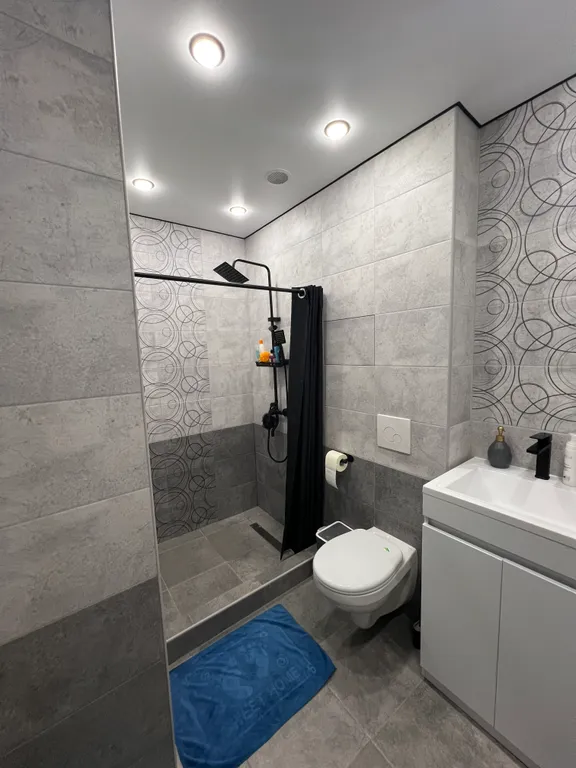 Уютная квартира напротив ГЛЦ Банное