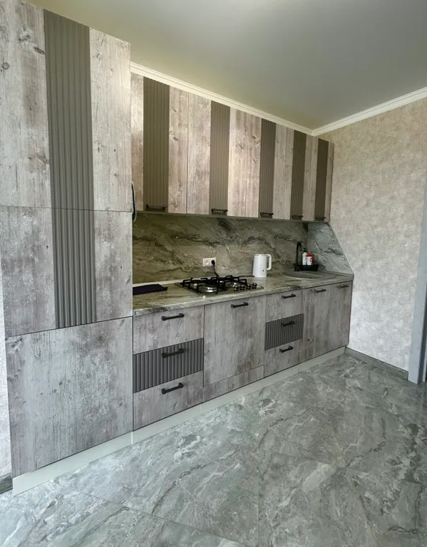 Квартира с прекрасным видом из окон, аэропорт в 5 минутах