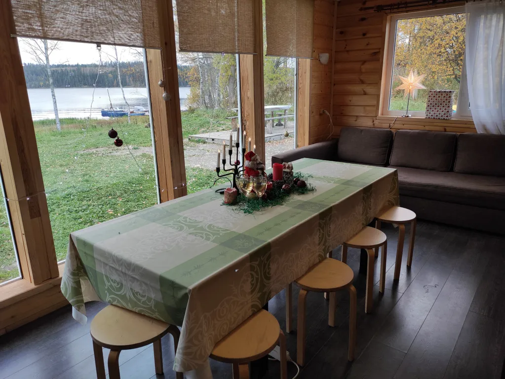 Солнечный с дровяной сауной