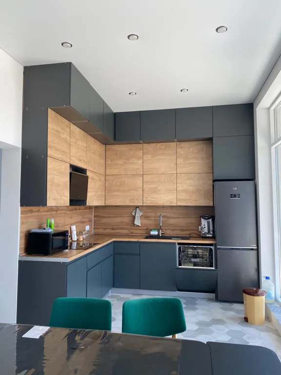 Дом на берегу для большой семьи