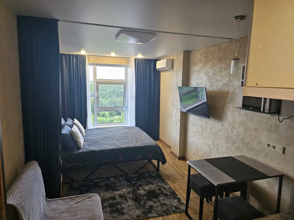 Студия рядом с метро в которой есть всё)