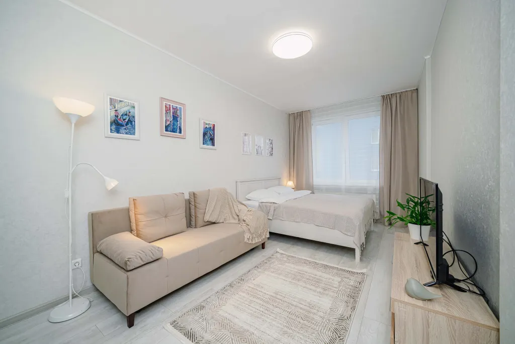 Квартира Уютная, светлая, только после ремонта квартира ждет своих гостей — Екатеринбург