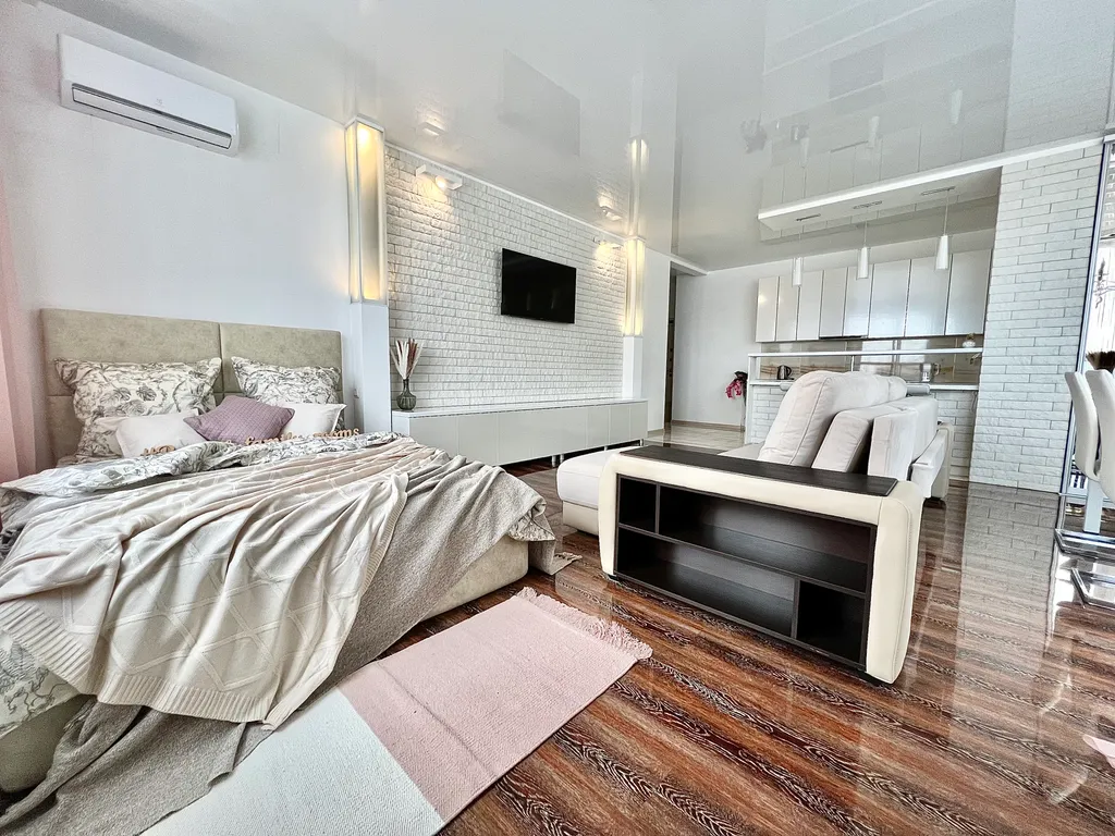 Дизайн-студия у ТЦ Армада