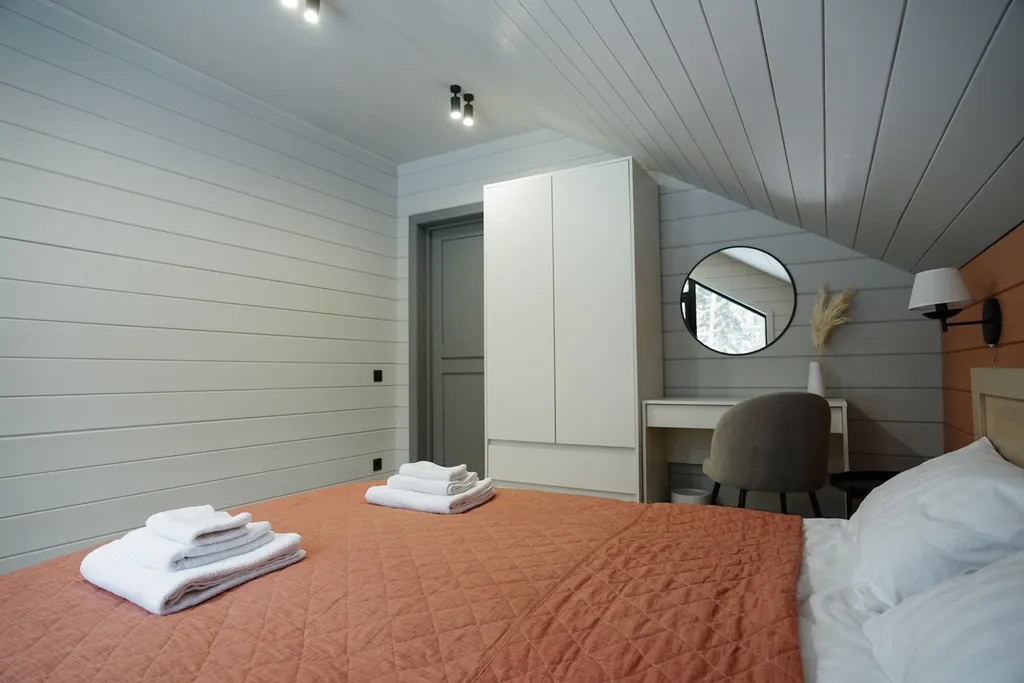 4-комнатный Дом