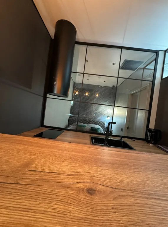 Студия в центре города с прямым выходом в модный ТЦ и террасой на 18эт