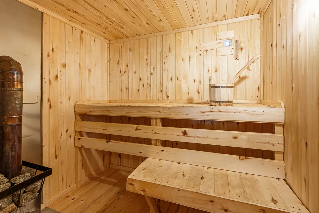 Семейный дом с костровой зоной и баней