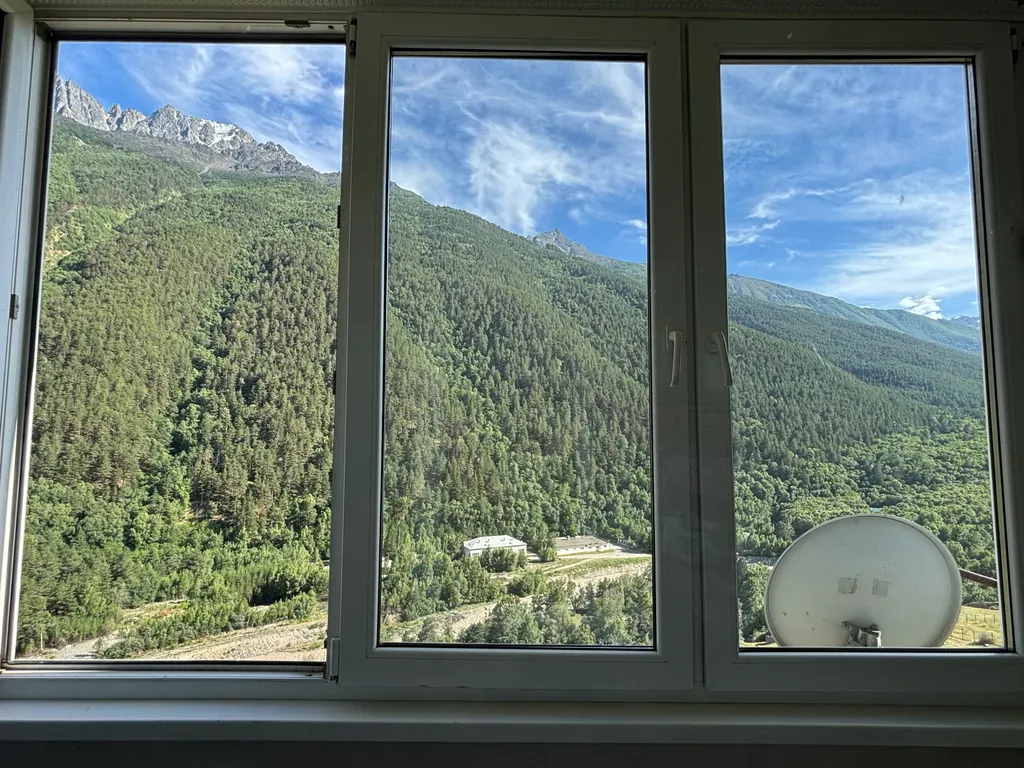 Квартира с видом на горы