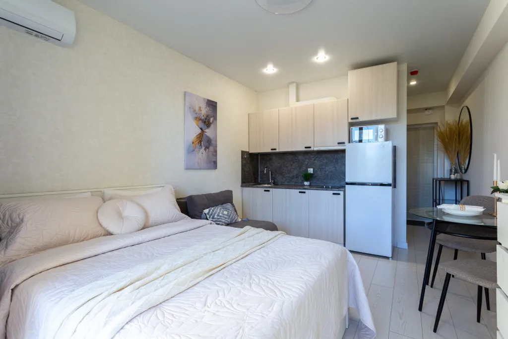 Уютная студия Каравелла 23 с балконом у моря