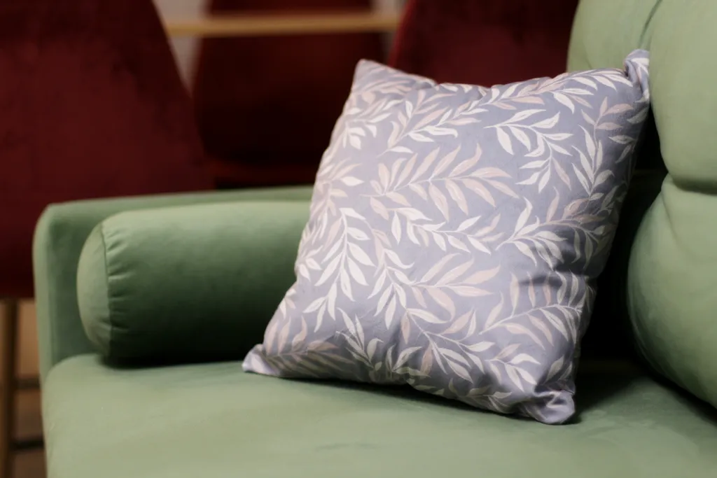 Евро-двушка у Ледовой Арены, ГУОР по хоккею