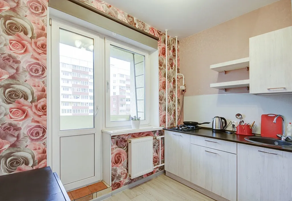 Квартира рядом с Парком Луговой и прудом с уточками