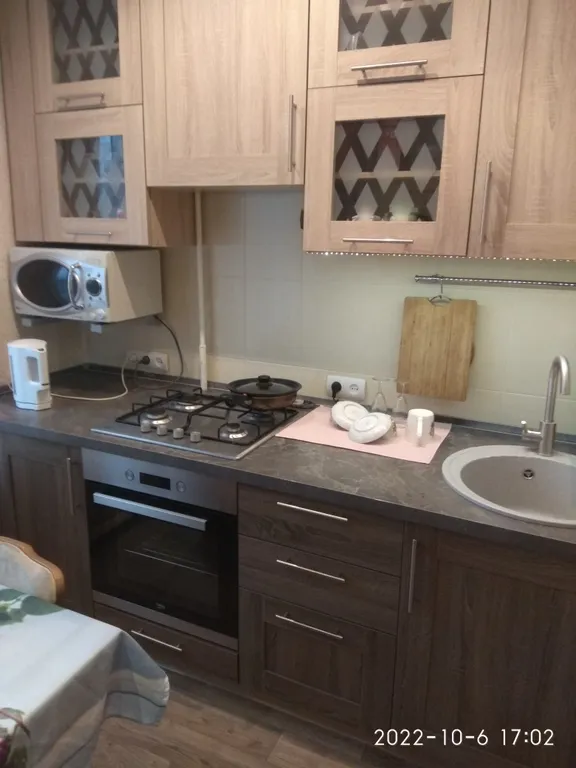 Уютная по-домашнему квартира рядом с пл.Театральной. Центр, всё пешком