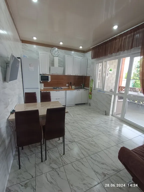 Уютный дом недалеко от моря в пригороде Евпатории