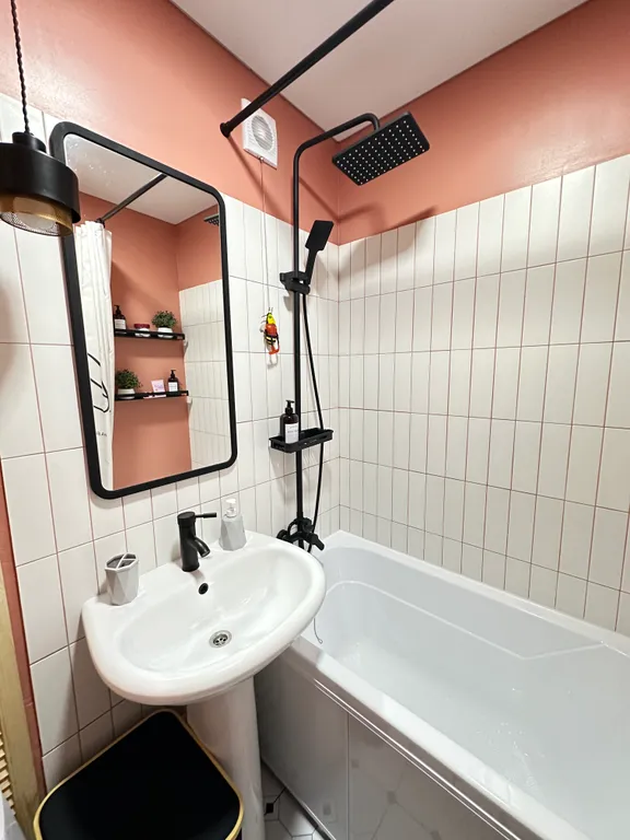 Уютная квартира у пушкинской набережной