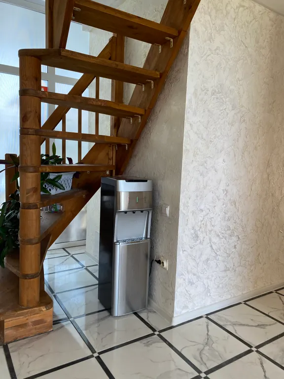 Студия на 4-х с кухней, балконом