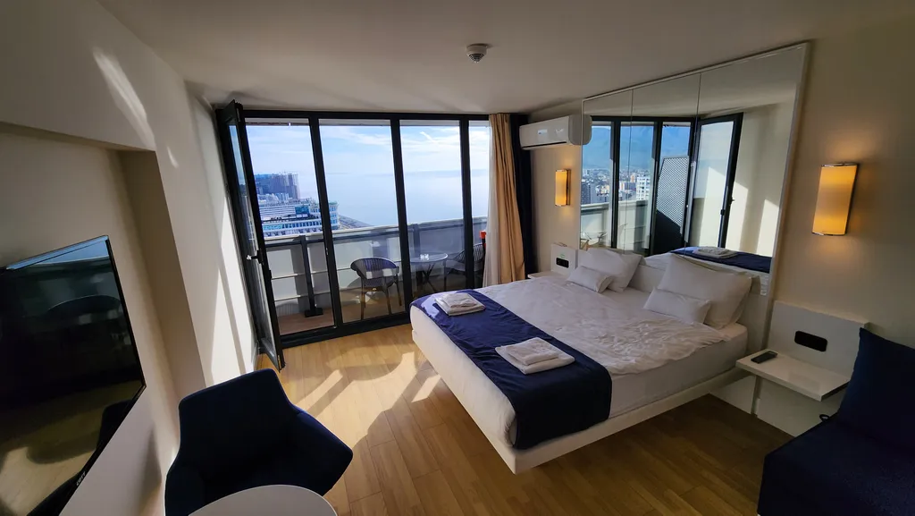 Квартира на высоком этаже с видом на море