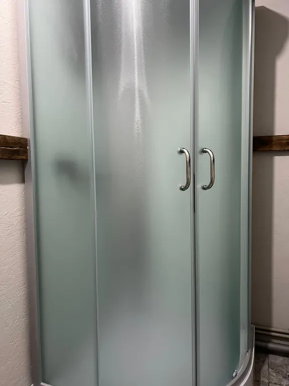 Уютный коттедж в живописной горной долине