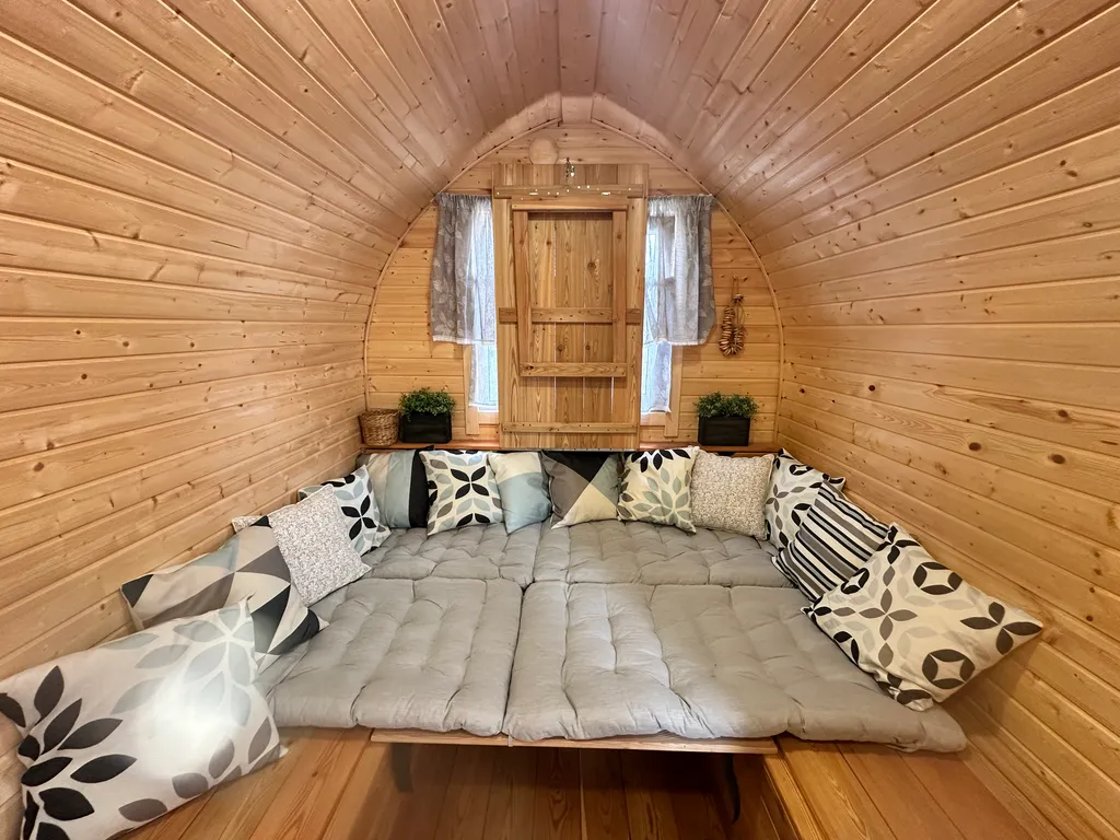 Загородный дом для семейного отдыха в 8 километрах от города