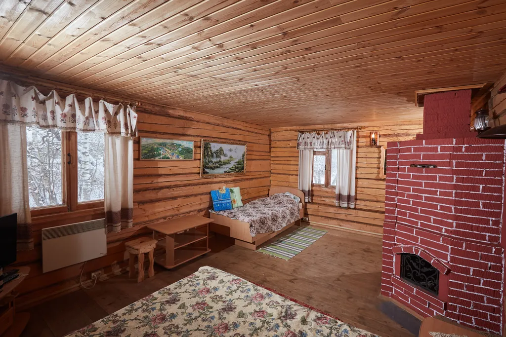 Домик с камином