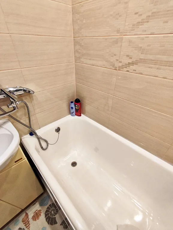 Квартира 2-комнатная Квартира — Тихвин