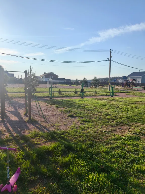 Дом у ручья