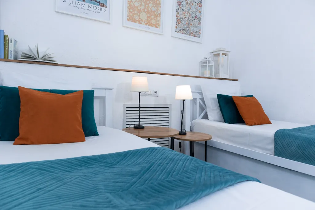 Атмосферные апартаменты на набережной в доме с колоннами Ловец Снов 1