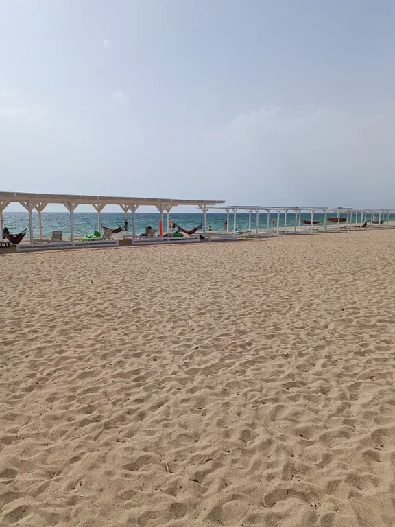 Трёхкомнатный дом у моря под ключ в пригороде