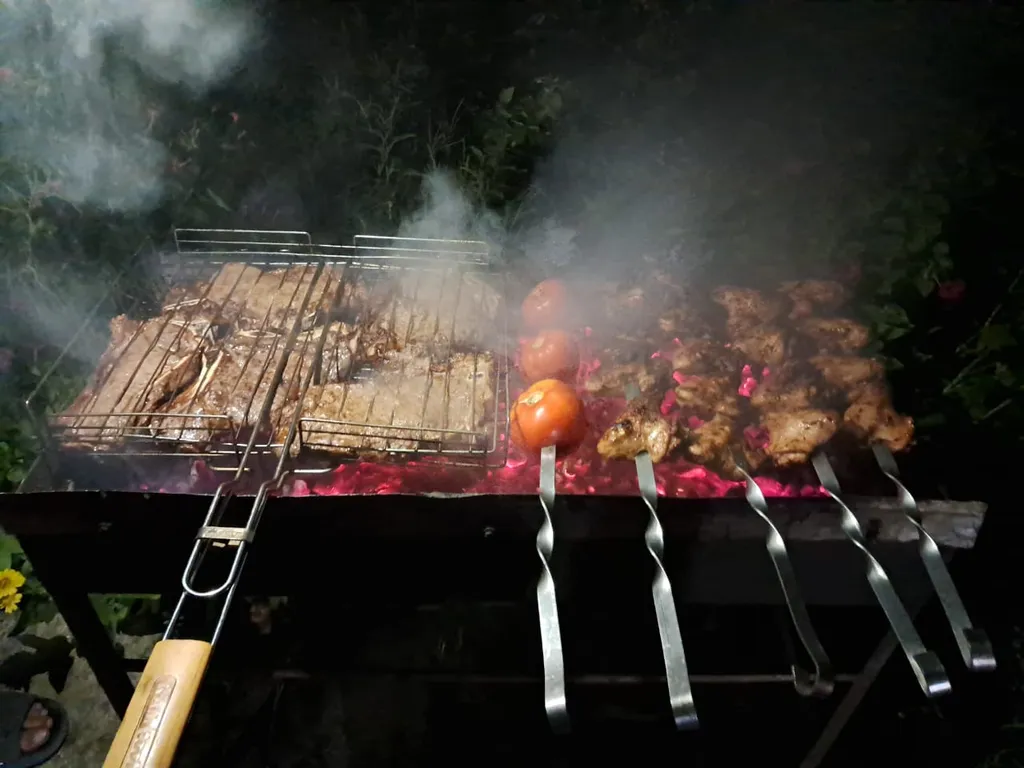 Уютный домик рядом с набережной ,имеется прямая маршрутка до фонтана.