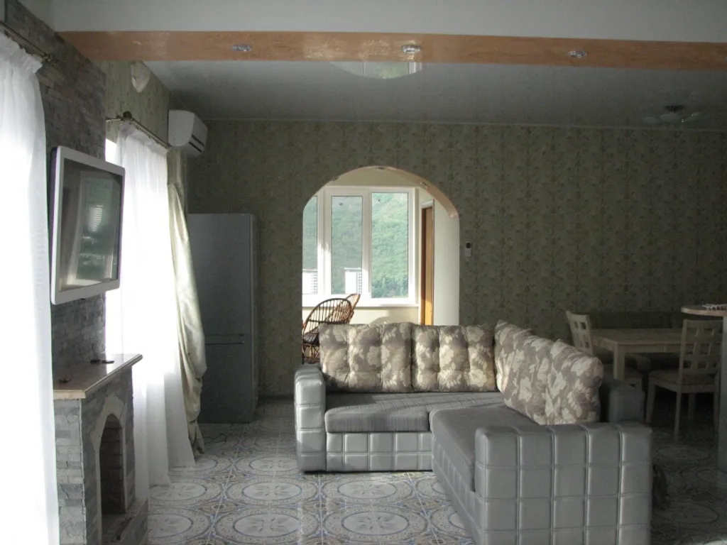 2-комнатная Квартира — аренда посуточно в Партенит