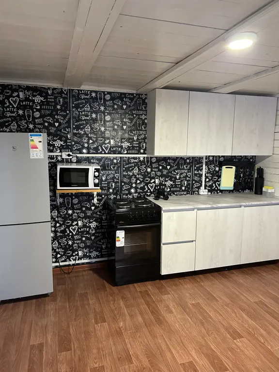 Уютный номер с двухместной кроватью и кресло-кроватью №3