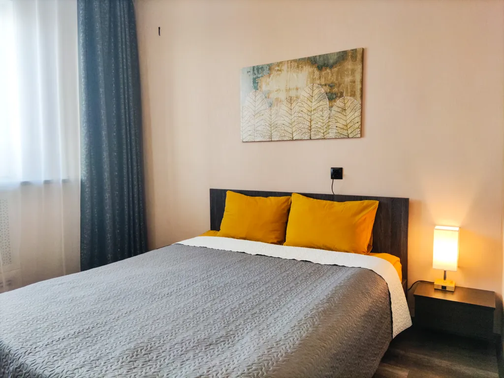 Квартира с просторной кухней-гостиной и видом на лес